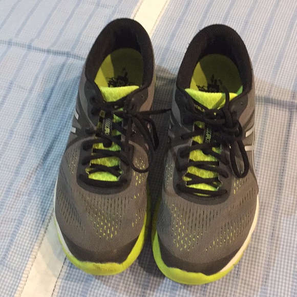 Used - Picture 2 of 2